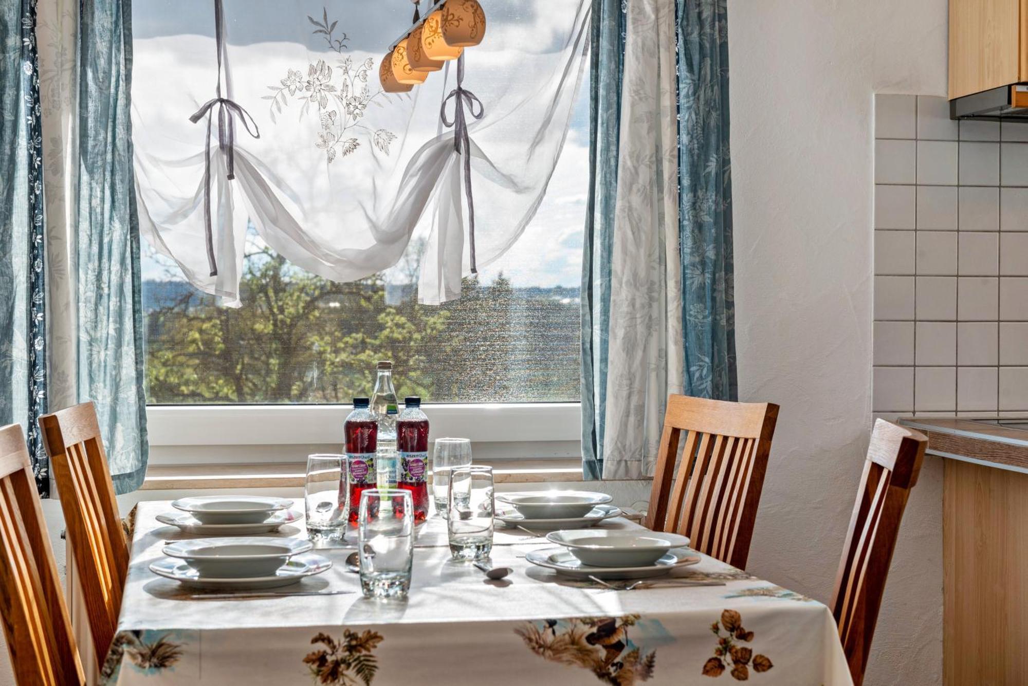 Arnold Laubbach Appartement Ostrach Buitenkant foto