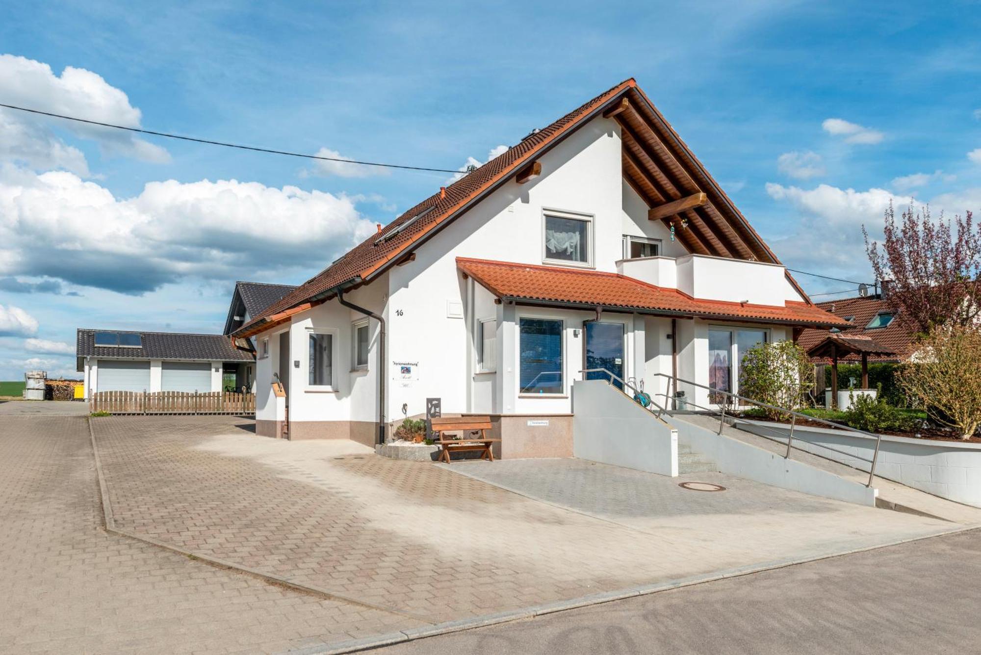 Arnold Laubbach Appartement Ostrach Buitenkant foto